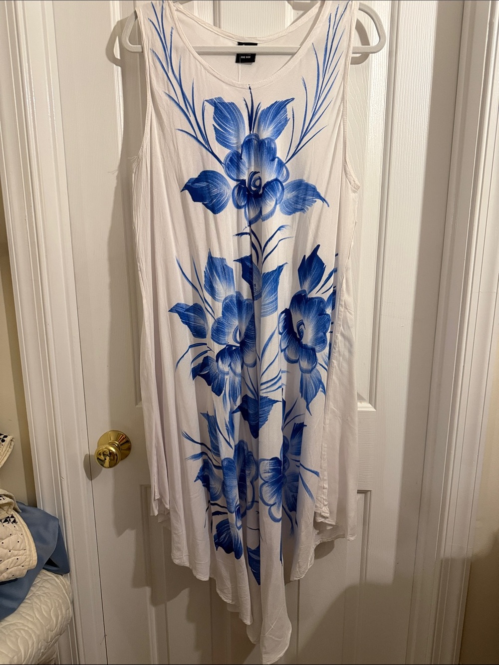 Seven Islands Women's White & Blue Floral Swim Coverup Dress NWT